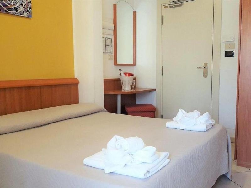Hotel Bengasi Rimini Eksteriør billede